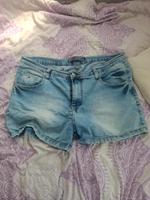 Tommy hilfiger Shorts Größe 44 Berlin - Hellersdorf Vorschau