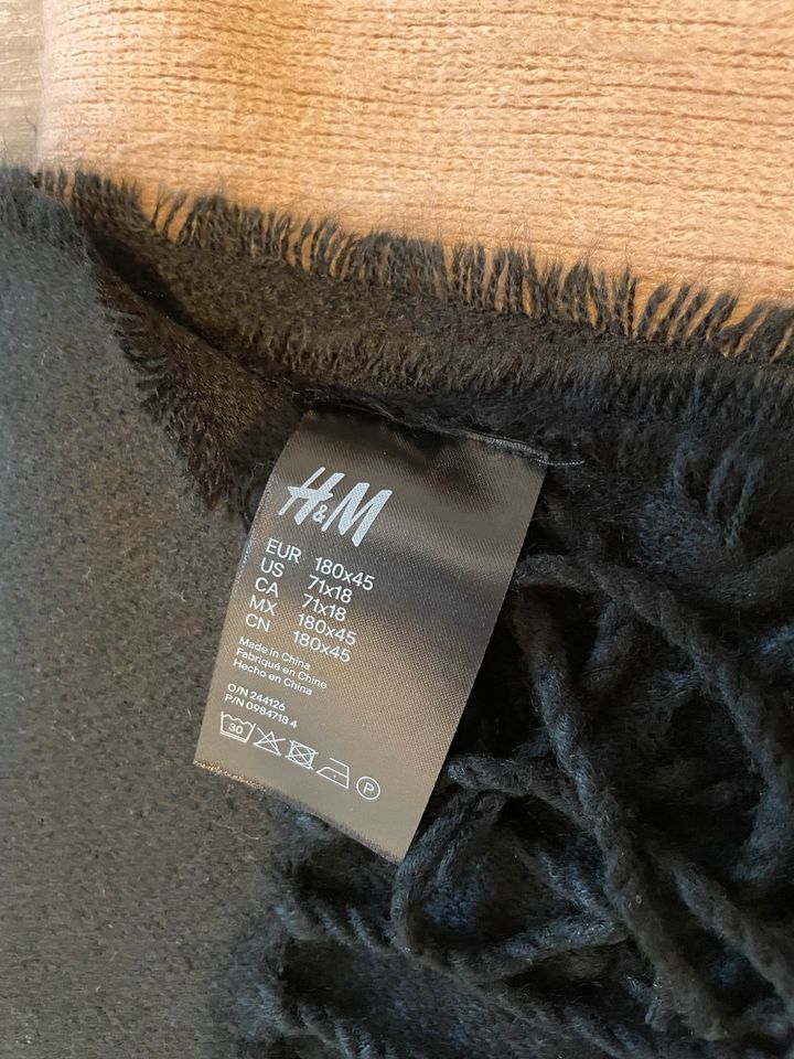 Schal von H&M und Zara *wie neu* in grau/rosa/weiß/schwarz in Bad Sobernheim