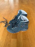 Wanderschuhe Lowa Renegate Evo GTX Gr.37 Neu Nordrhein-Westfalen - Hattingen Vorschau