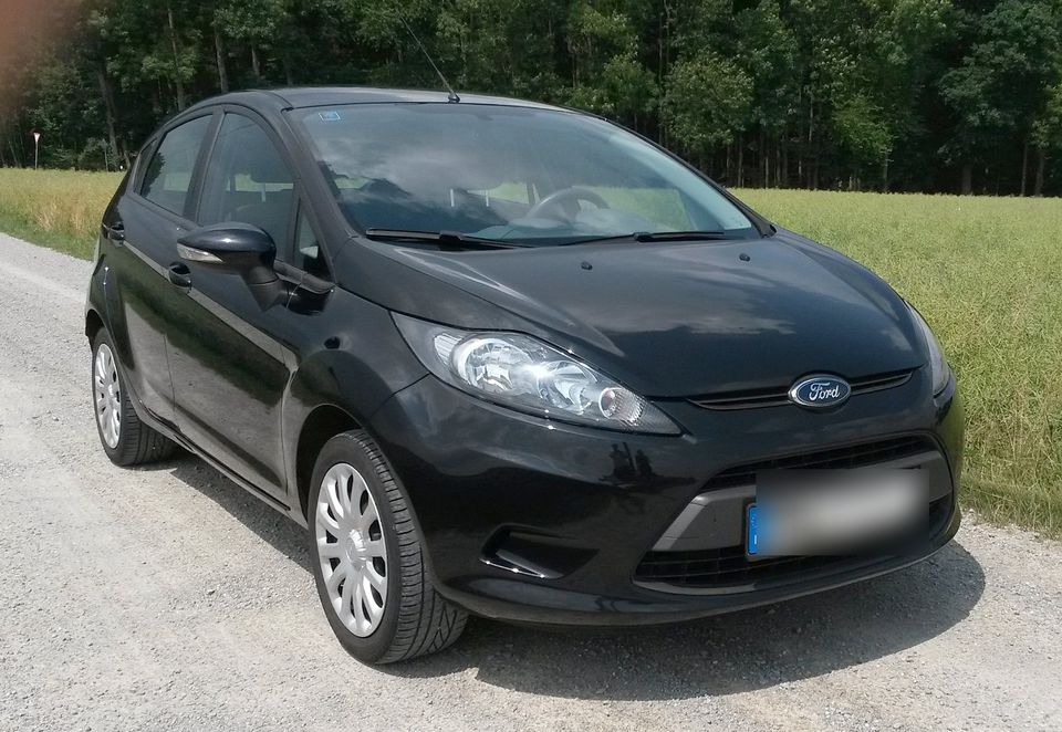 Ford Fiesta, 82 PS; gut gepflegt, Gelegenheit, in Salzweg