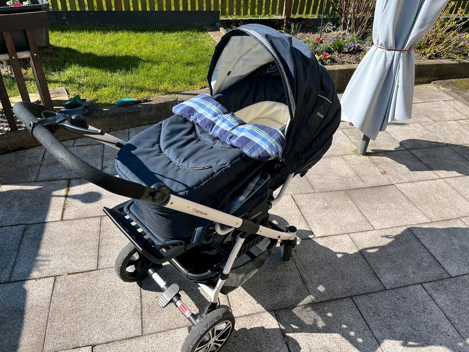 Gesslein F4 Kinderwagen / Buggy mit viel Zubehör in Schwerte