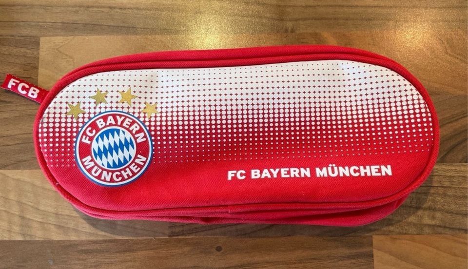 Bayern Münschen Schlamper Federtasche in Neumünster