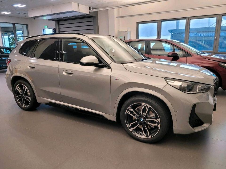 BMW X1 u11 23d XDrive M-Sportpaket in Landshut