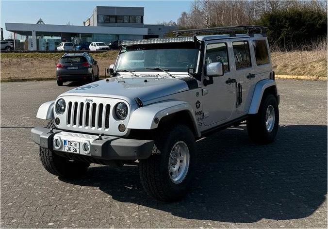 Jeep Wangler Sahara JK // Bigfoot // Hoch und Breit in Mettingen