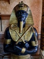 ÄGYPTISCHE PHARAO SKULPTUR IN LEBENS GRÖßE ÄGYPTISCHE DEKO FIGUR Hessen - Bad Hersfeld Vorschau