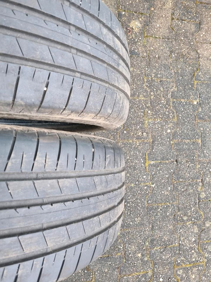 Bridgestone 215/55 R18 95H in Hanau