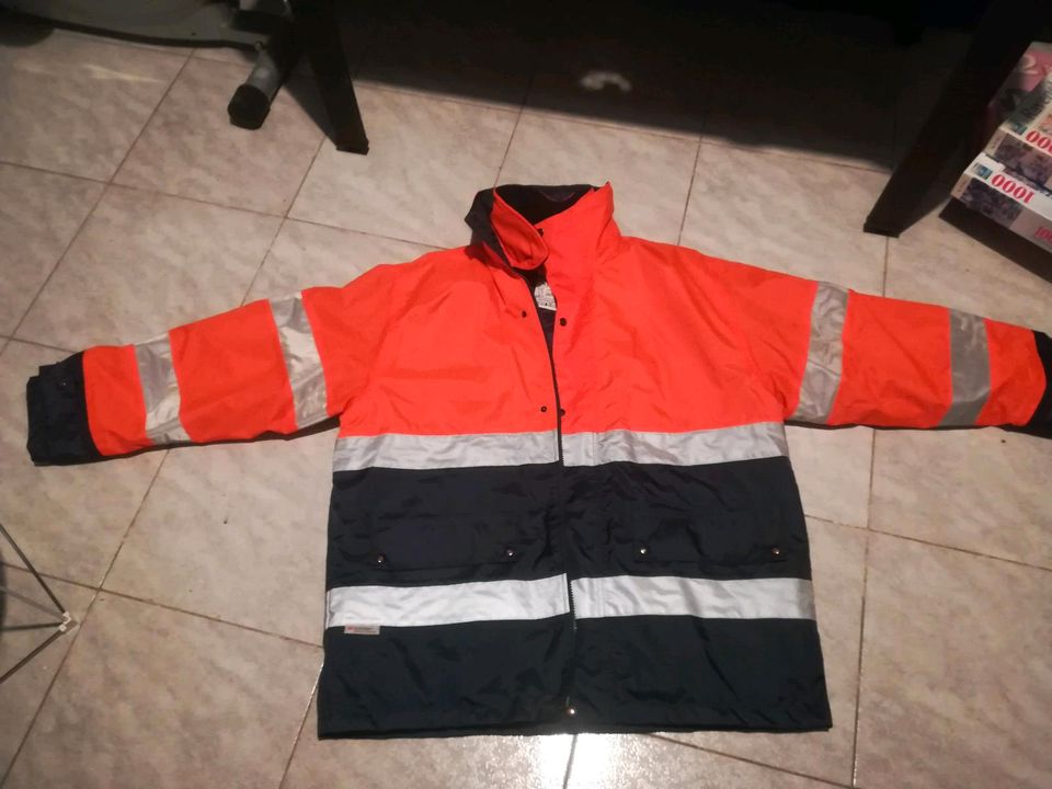 Suche! Engelbert Strauss Warnschutz Jacke Softshell Motion M in Augsburg