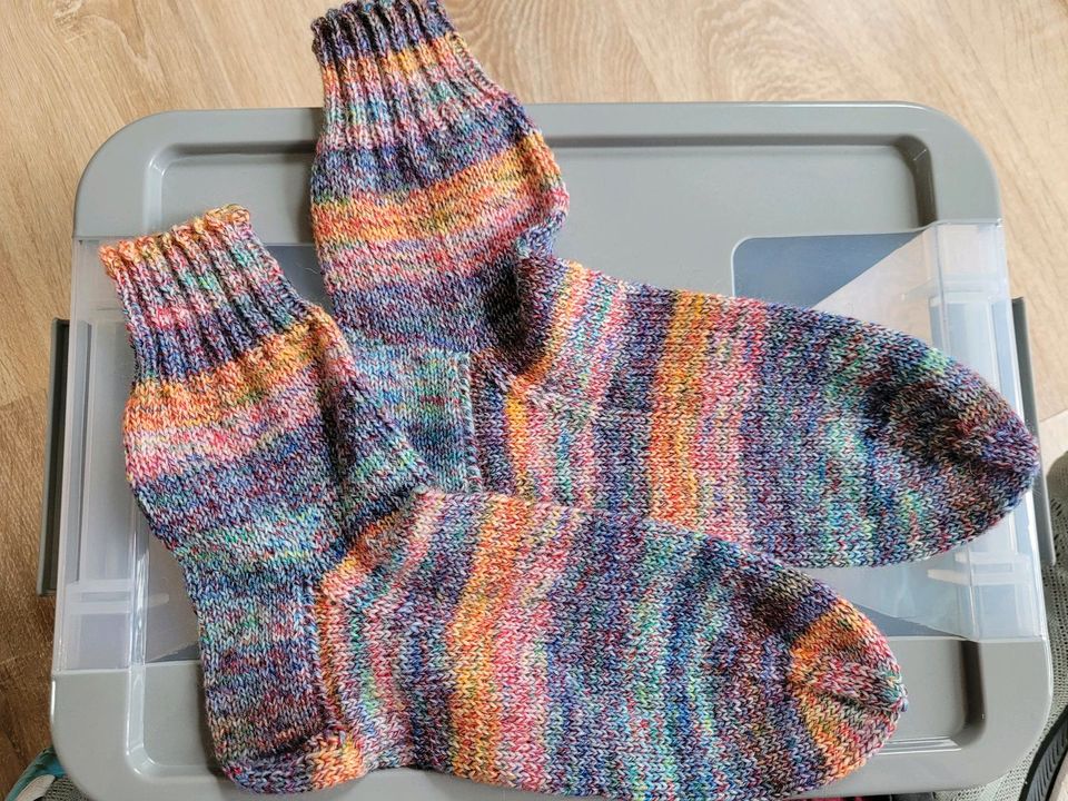 Stricksocken / Wollsocken in Wipperfürth