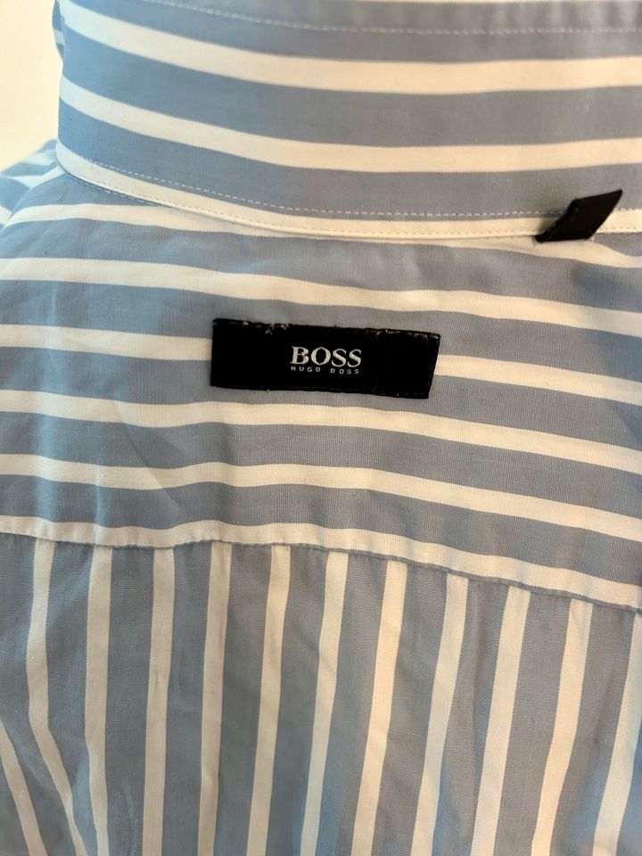 Boss Bluse Hemd gestreift weiß blau Gr. 40 Oberteil in Düsseldorf