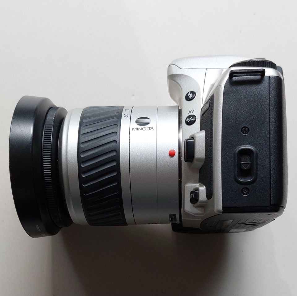 Minolta Dynax 505 si Spiegelreflexkamera mit 28-80mm Objektiv in Lüdenscheid