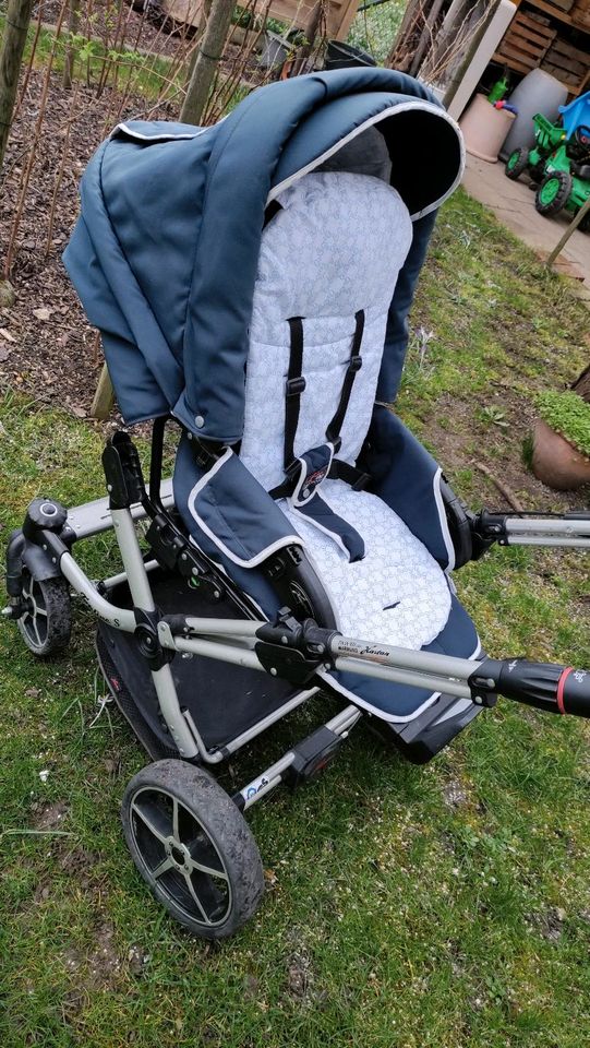 Kinderwagen Hartan Topline S s.Oliver Edition dunkelblau in Metzingen