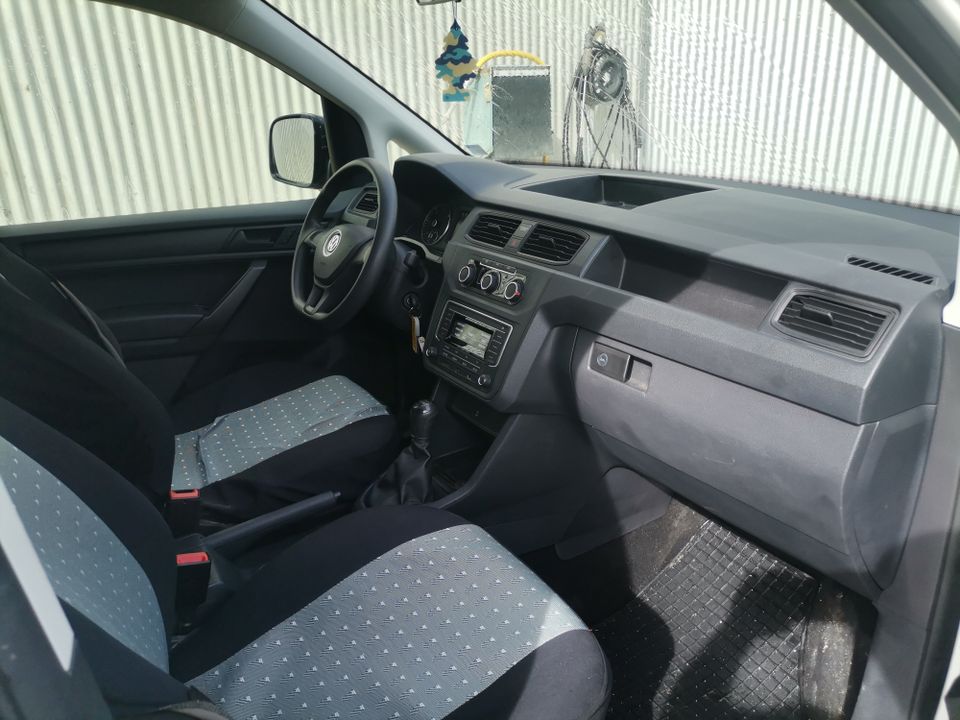 VW Caddy Maxi 38500KM in Gerabronn