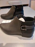 DA.STIEFELETTE GR.39  NEU Rheinland-Pfalz - Weitefeld Vorschau