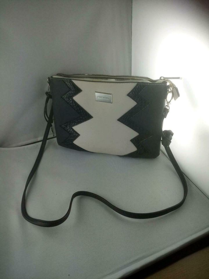 Damenhandtasche von Comma, gebraucht, wenig genutzt in Fürfeld