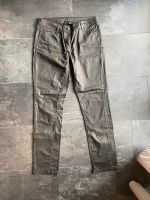 Schwarze Röhrenjeans beschichtet von Esprit Sachsen-Anhalt - Calbe (Saale) Vorschau