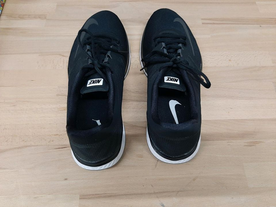 Turnschuhe Nike Zoom Herren Gr. 46 in Bochum