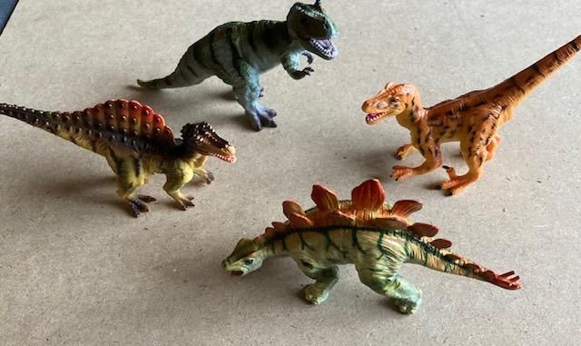 Dinosaurier Spielfiguren Set (kein Schleich) in Gelsenkirchen