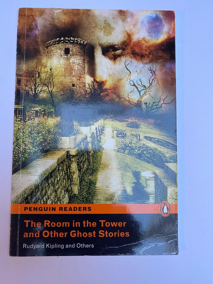 The Room in the Tower and other Ghost Stories Penguin Readers in Schöllnach
