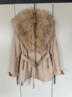 GUESS Jacke Mantel 38 M beige creme Bayern - Wertingen Vorschau
