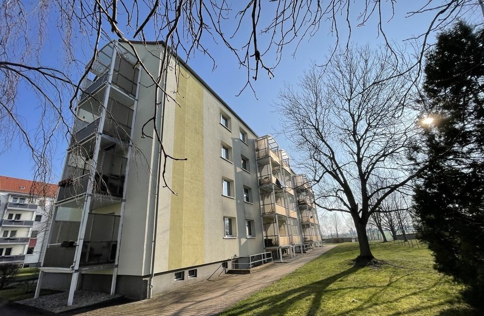 ruhig + zentral gelegene 3-R-Wohnung mit Balkon in Lucka (Thüringen) / W0208 in Lucka