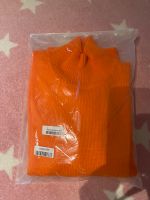 Pulli mit Rollkragen in S neon Orange Bayern - Unterhaching Vorschau