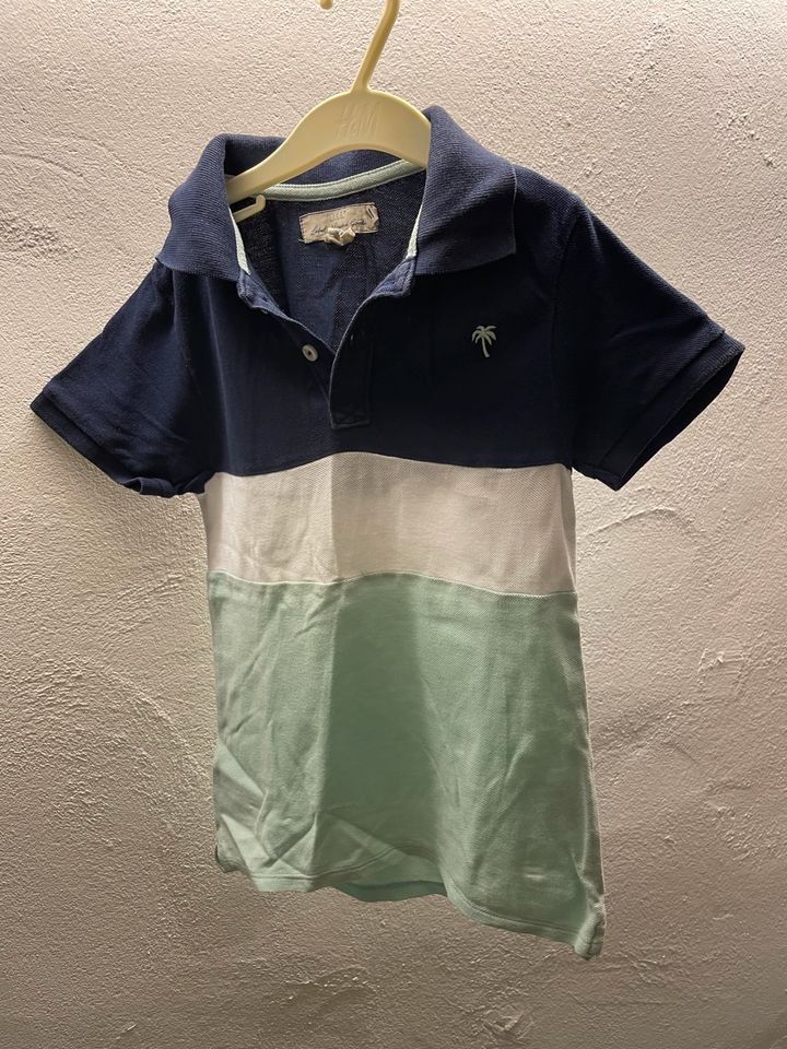 Poloshirt von H&M Größe 122/128 in Werl