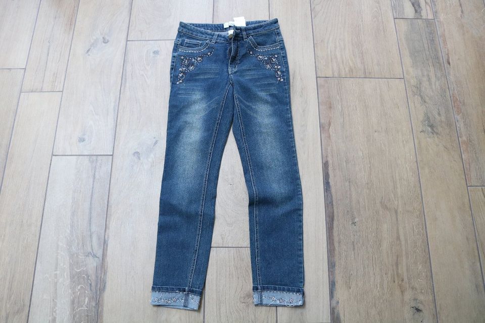 Jeans Gr. 34 mit Pailetten, blau, slimfit in Schleiz