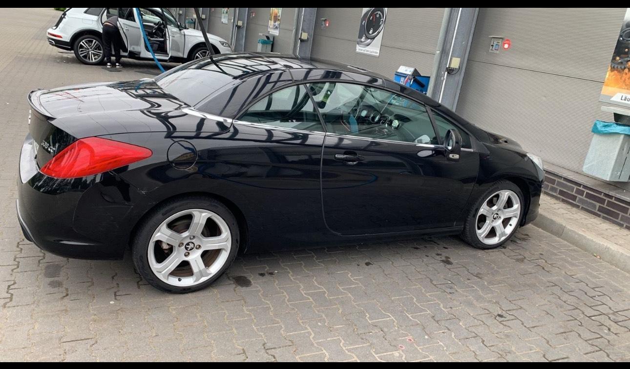 Abbildung des Autos Peugeot 308cc