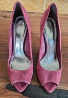 Zara Pumps in bordeaux München - Bogenhausen Vorschau