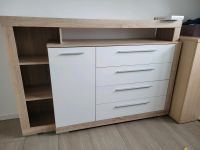 Sehr schöne Kommode/Sideboard Sanoma Eiche weiß hochglanz Köln - Rondorf Vorschau