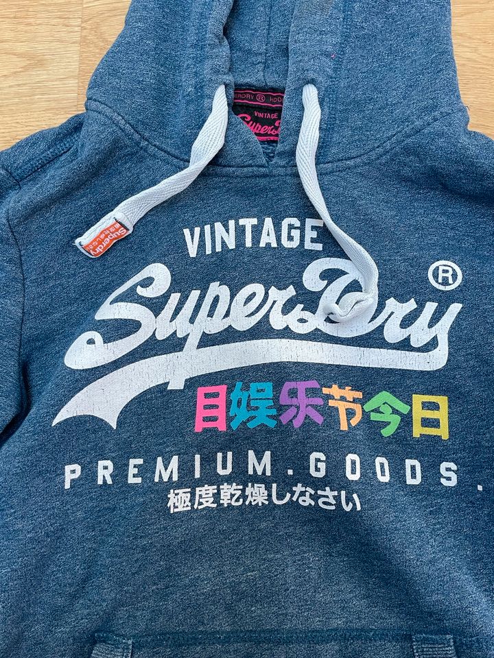 Superdry Pullover Hoodie Sweater blau weiß bunt in Goch