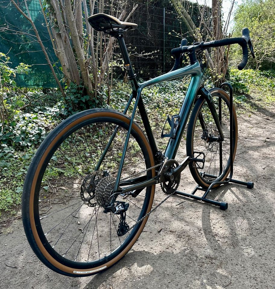 Scott Addict Carbon Gravel Bike in Kempen