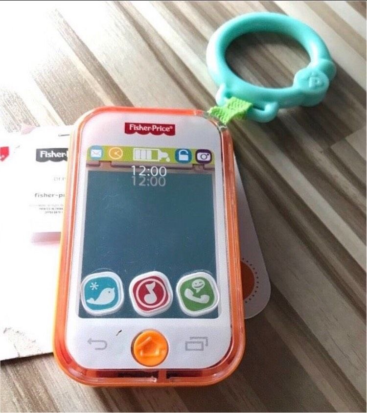 TOP Fisher Price Baby Musikspaß Smartphone in Albstadt