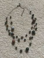 Modeschmuck Kette, mehrteilig, silber mit naturfarbenen Perlen Sachsen-Anhalt - Landsberg (Saalekreis) Vorschau
