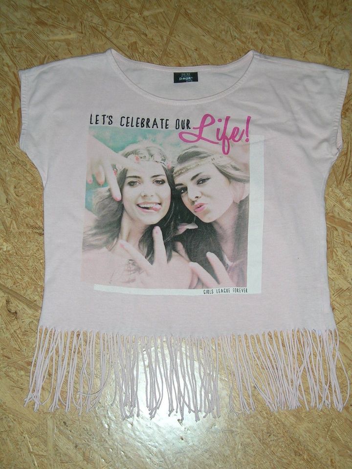 schönes cooles T-Shirt kurz crop Fransen  158 164 BFF Friends in Hainsfarth