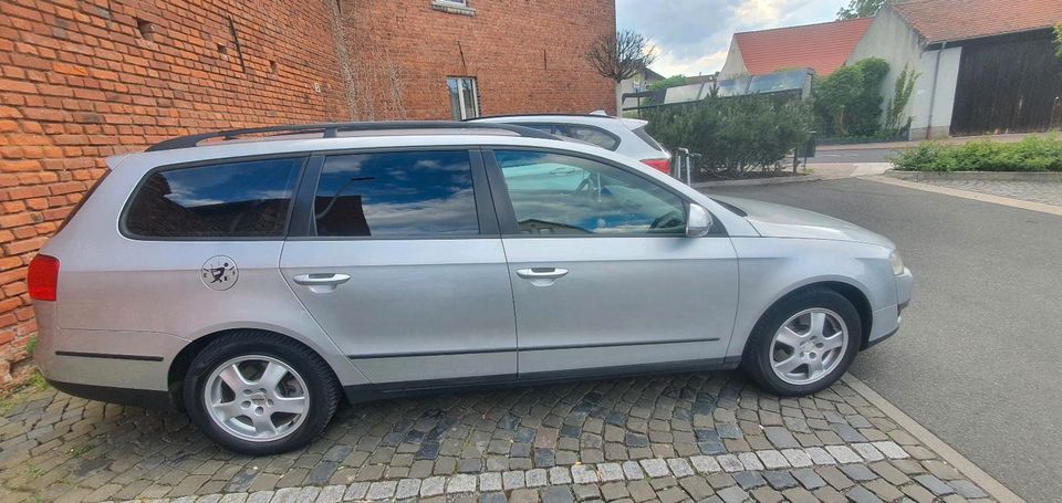 VW Passat B6 1.9TDI TÜV / ZAHNRIEMEN in Aschaffenburg