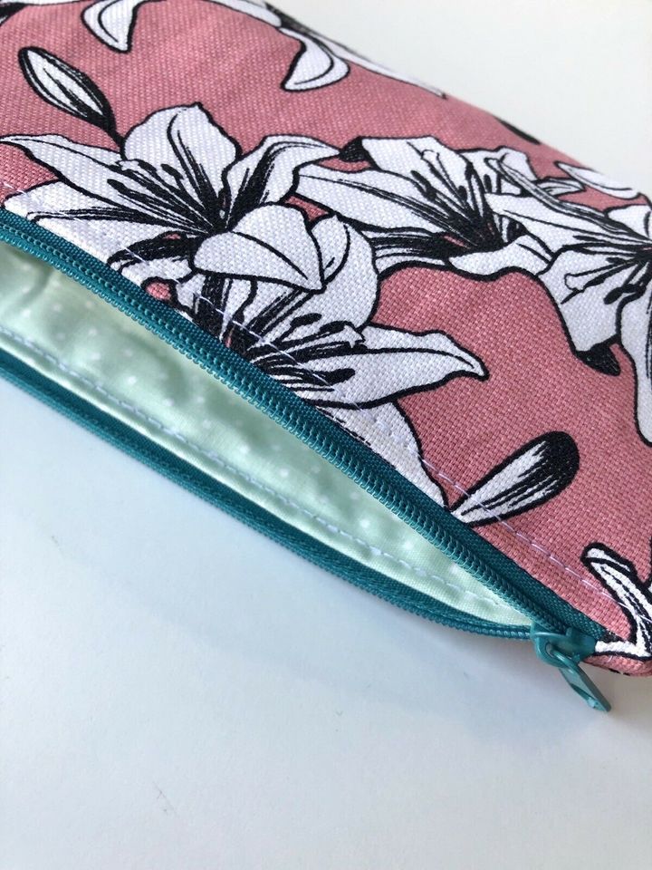 Räuberlii Handmade Federmappen Mäppchen Kosmetiktasche Wetbag in Wuppertal