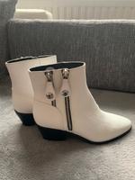 Damen Leder, Stiefeletten Schuhe,LiuJo .Größe 35/36 Altona - Hamburg Ottensen Vorschau
