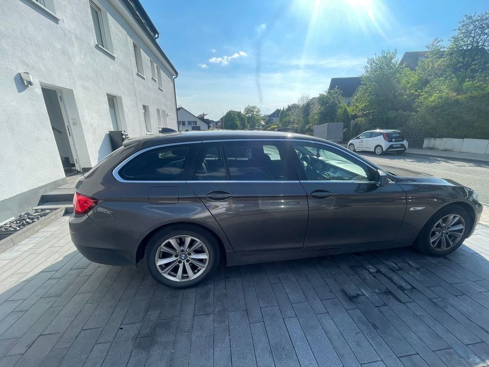 BMW 5er 520d in Sundern (Sauerland)