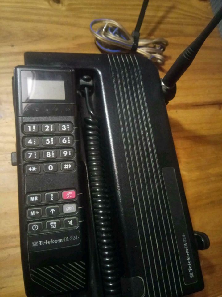 Mobiltelefon Telecom D1 324 in Neuruppin
