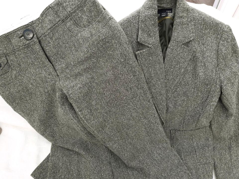 Hosenanzug grün von H & M Hose Gr. 40 Blazer Gr. 38 in Herzogtum Lauenburg  - Mölln | eBay Kleinanzeigen ist jetzt Kleinanzeigen