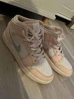 Nike Air Jordan 1 Mid-Sneaker High Rheinland-Pfalz - Annweiler am Trifels Vorschau