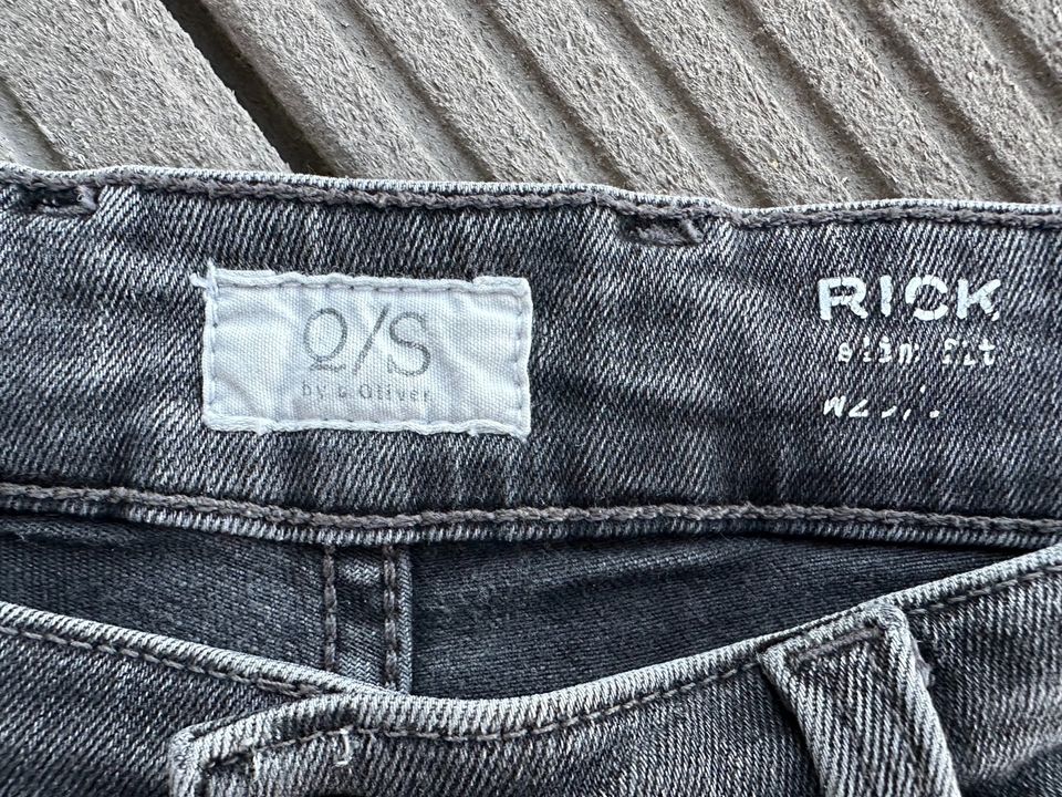 Q/S Jeans Herren in Zwiesel