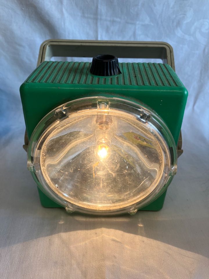 DDR Lampe, Handleuchte universal, Handlampe, Campinglampe, RFT in Hackenheim