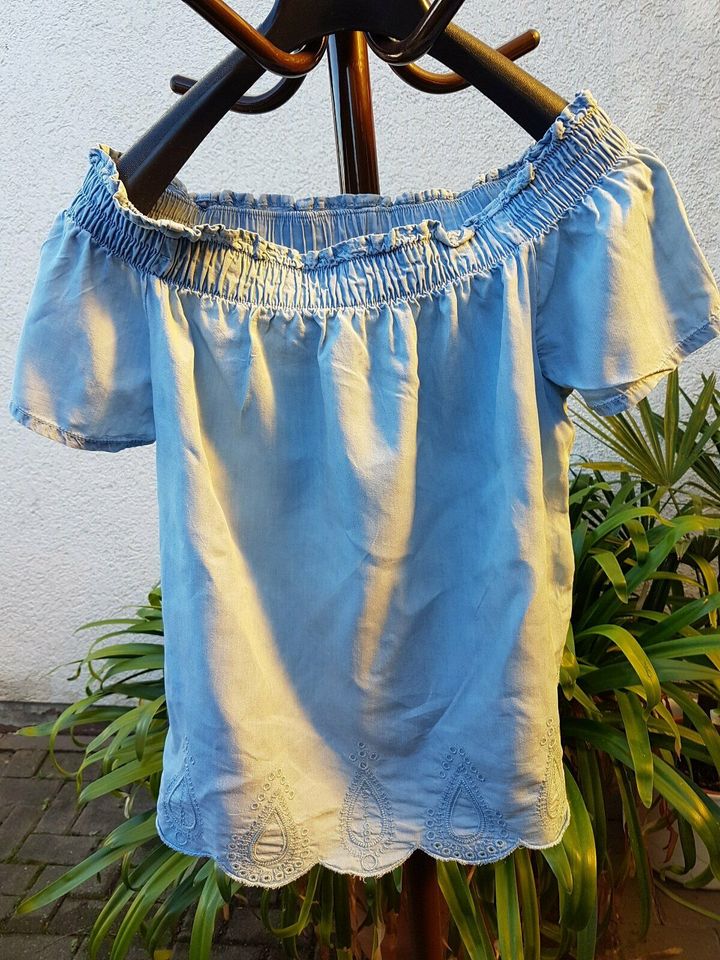 Neuwertige, bildhübsche Jeans-Bluse von "Only" in Westheim