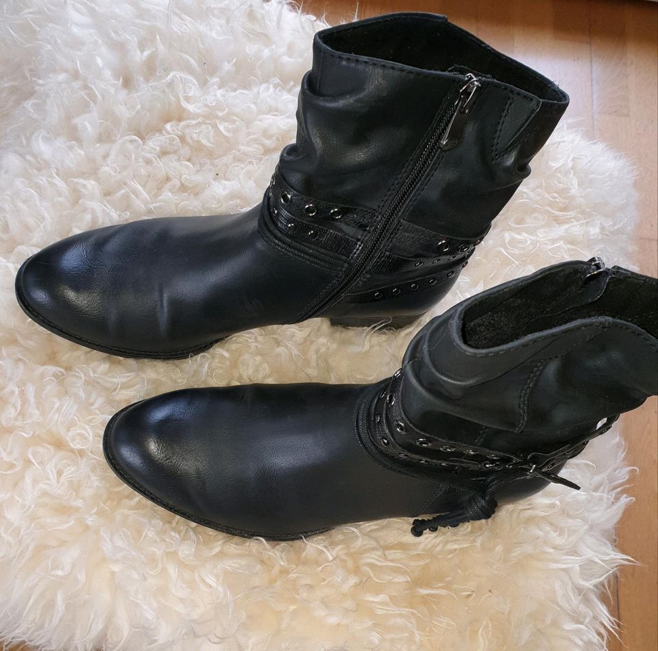Damen Stiefeletten schwarz Schuhe Marco Tozzi 41 sehr guter Zusta in Isterberg