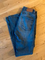 Teenie Jeanshose blau Gr. 29/32 Skinny Wiesbaden - Nordenstadt Vorschau