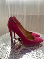 High Heels Wildleder Armani 39 Schuhliebhaber München - Schwanthalerhöhe Vorschau