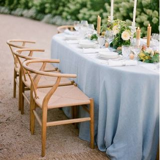 WISHBONE STUHL Hochzeit Event Natur mieten Holzstuhl Holz in Darmstadt