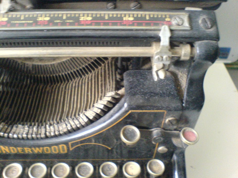 Schreibmaschine UNDERWOOD No.3 | anno 1923 | Typewriter in Tübingen